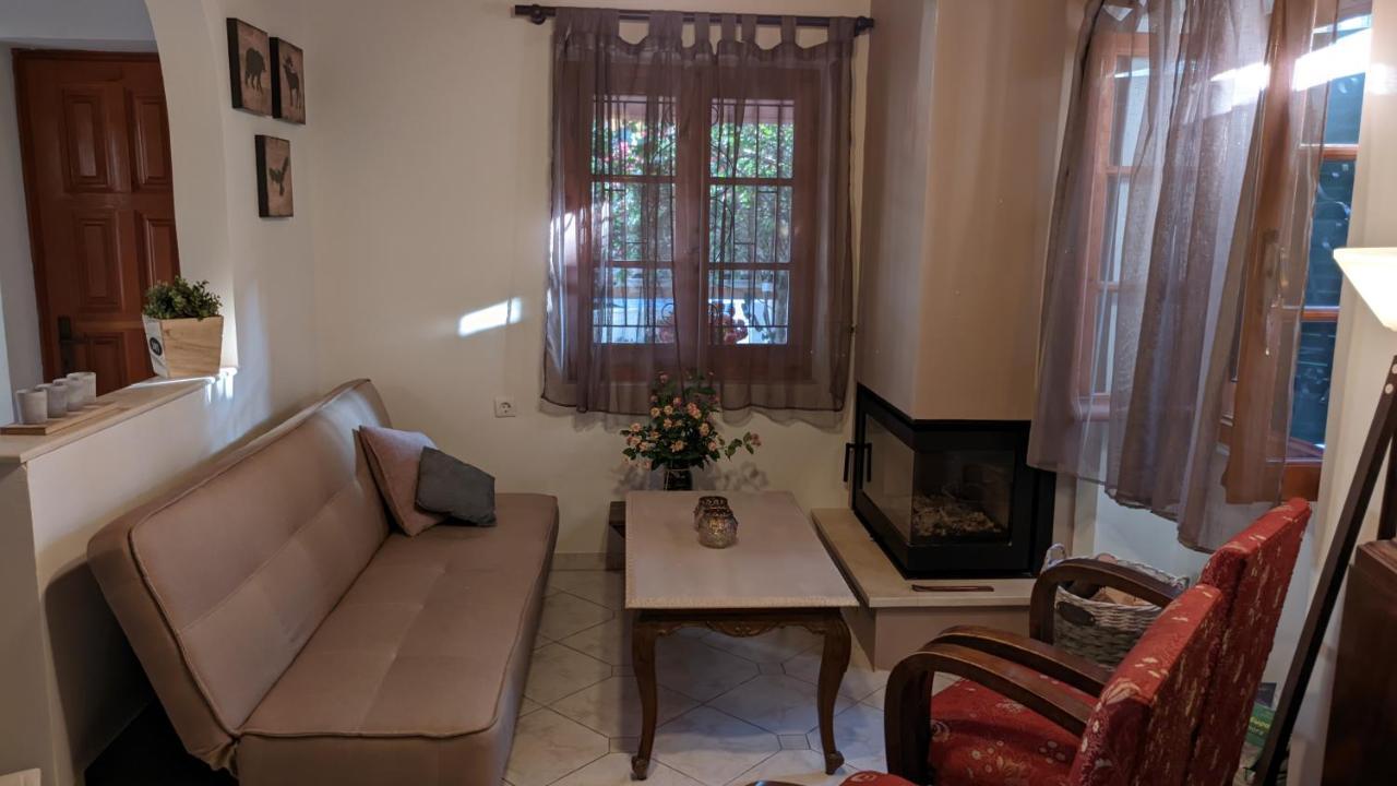 Family House At Corfu Town Appartement Buitenkant foto